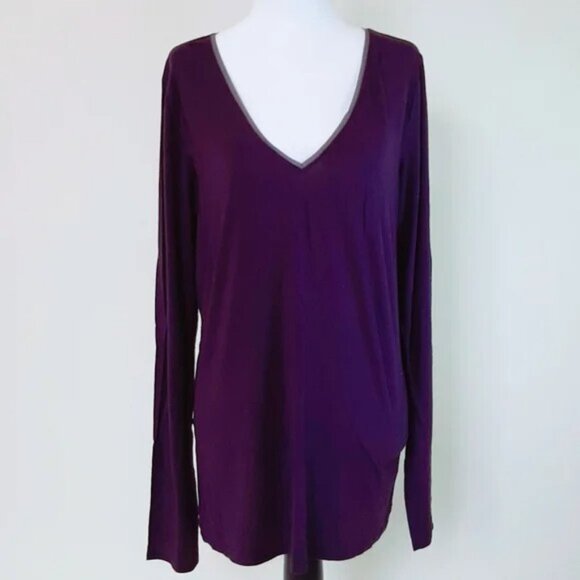 GAP BODY LONG SLEEVE SHIRT SIZE LARGE - Picture 1 of 3